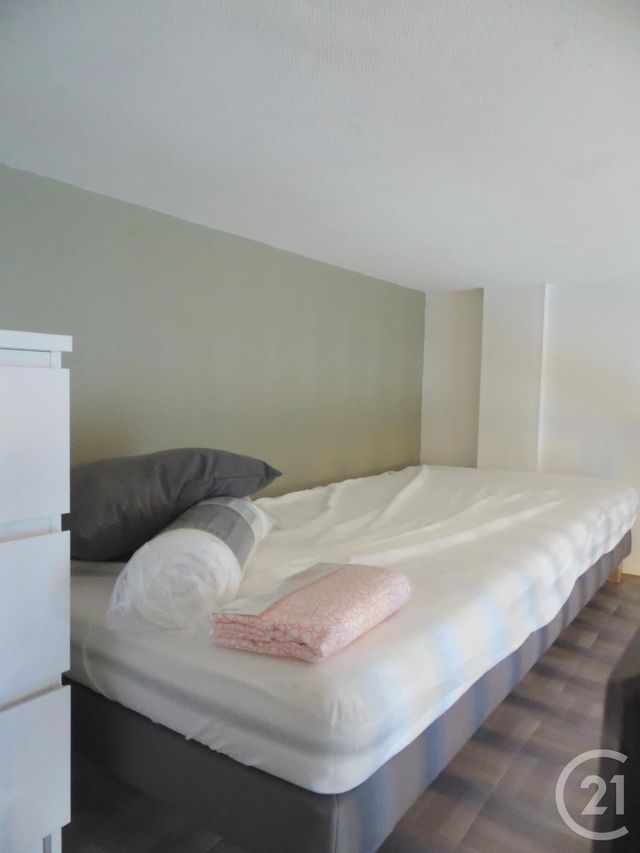 Appartement 3 pièce(s) 27.2 m²à louer Lille