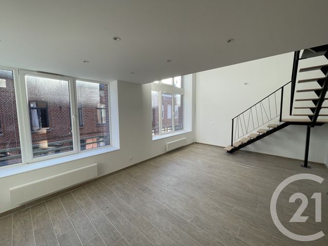 Appartement T4 à louer - 4 pièces - 90,48 m2 - Tourcoing - 59 - NORD-PAS-DE-CALAIS