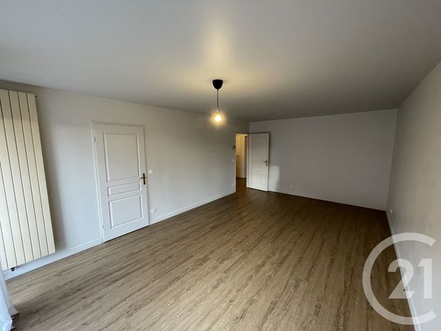 Appartement T3 &agrave; louer - 3 pi&egrave;ces - 78,26 m2 - Lille - 59 - NORD-PAS-DE-CALAIS