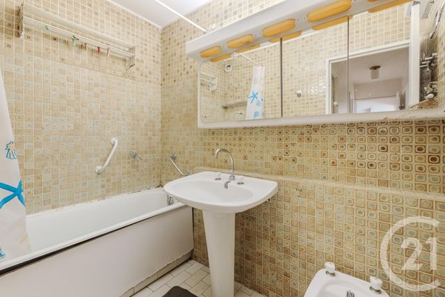 Appartement F4 à vendre - 4 pièces - 93,97 m2 - Paris - 75013 - ILE-DE-FRANCE