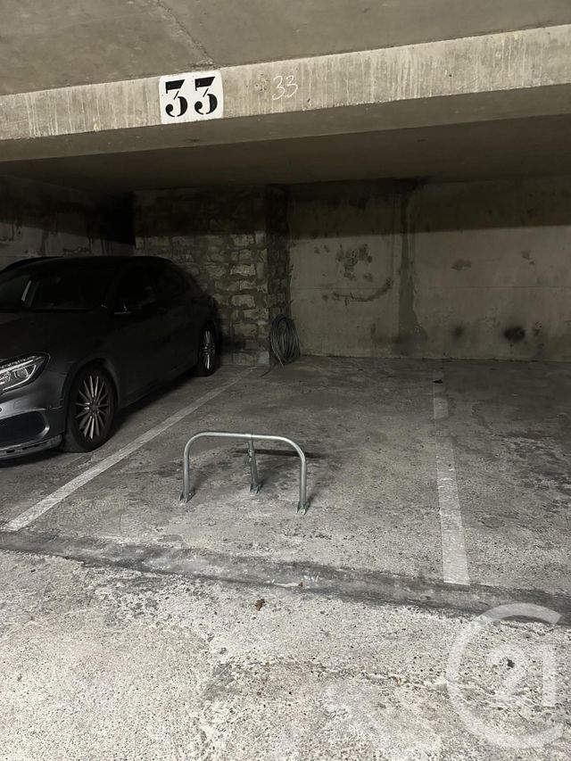 parking - PARIS - 75011