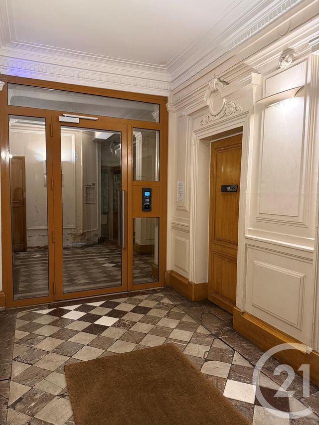 Appartement Chambre &agrave; vendre - 1 pi&egrave;ce - 10,09 m2 - Paris - 75010 - ILE-DE-FRANCE