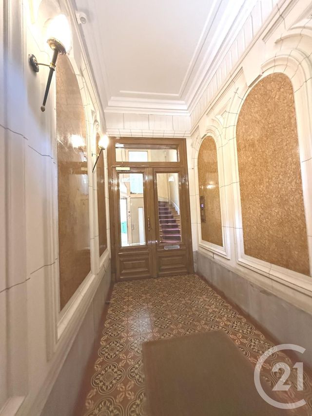 Appartement F5 &agrave; vendre - 5 pi&egrave;ces - 111,09 m2 - Paris - 75011 - ILE-DE-FRANCE