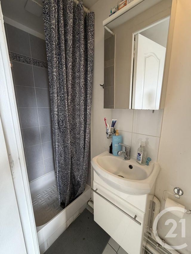 Appartement Studette &agrave; vendre - 1 pi&egrave;ce - 14,70 m2 - Paris - 75010 - ILE-DE-FRANCE