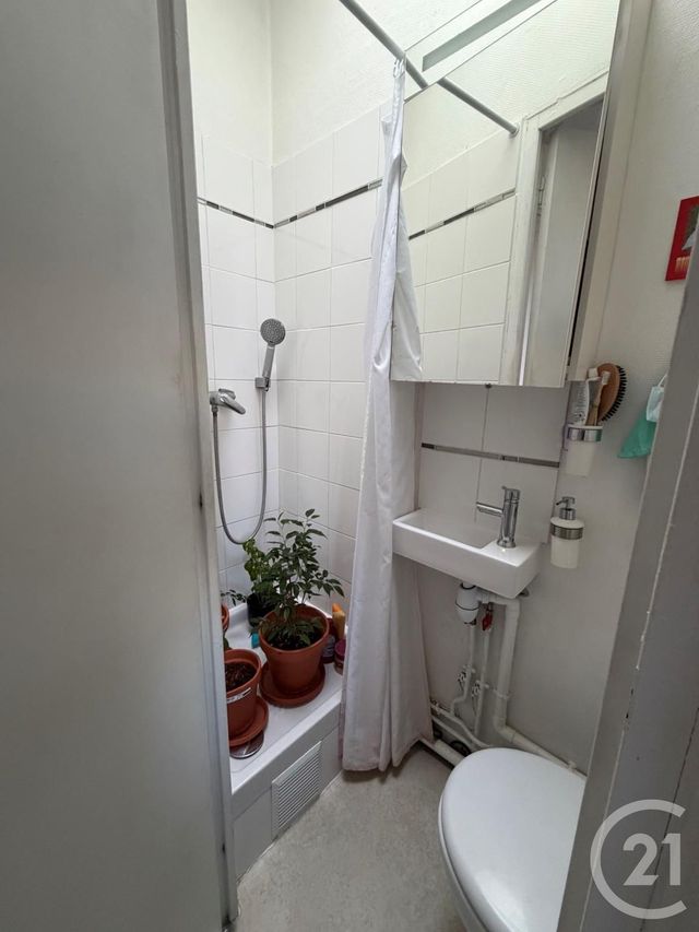 Appartement Studette &agrave; vendre - 1 pi&egrave;ce - 11,92 m2 - Paris - 75011 - ILE-DE-FRANCE