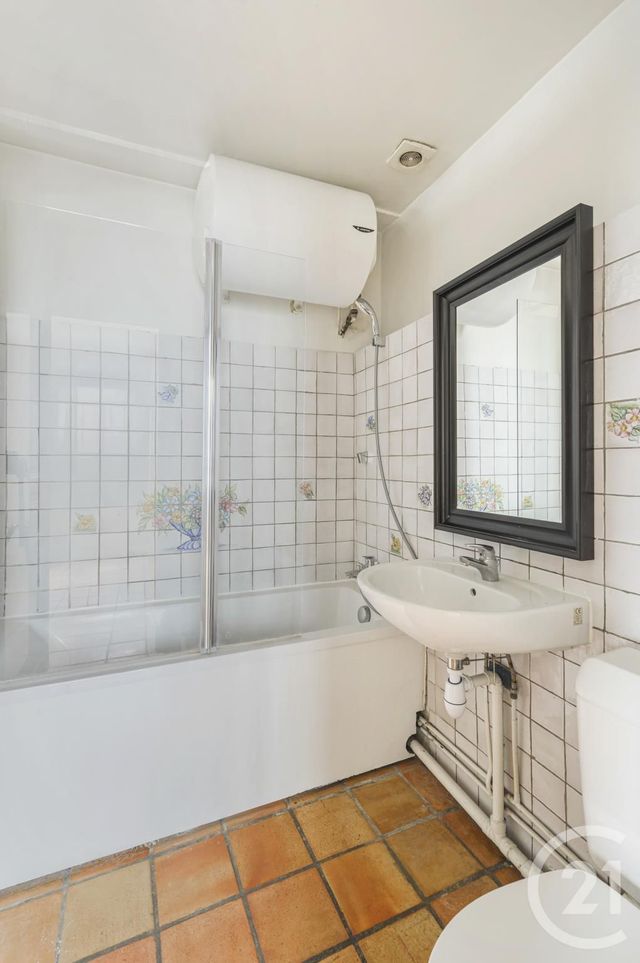 Appartement F1 &agrave; louer - 1 pi&egrave;ce - 28,47 m2 - Paris - 75002 - ILE-DE-FRANCE