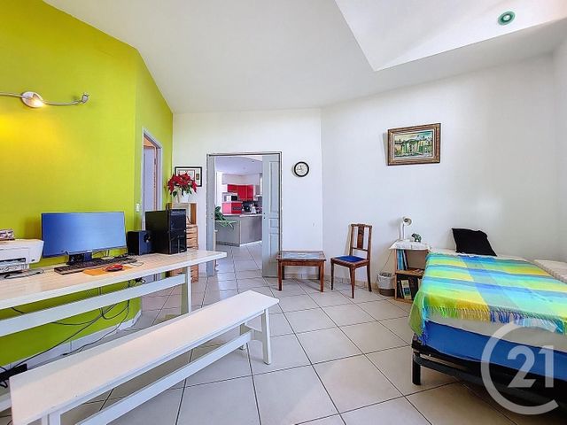 Appartement F7 à vendre - 7 pièces - 171,72 m2 - Mirecourt - 88 - LORRAINE