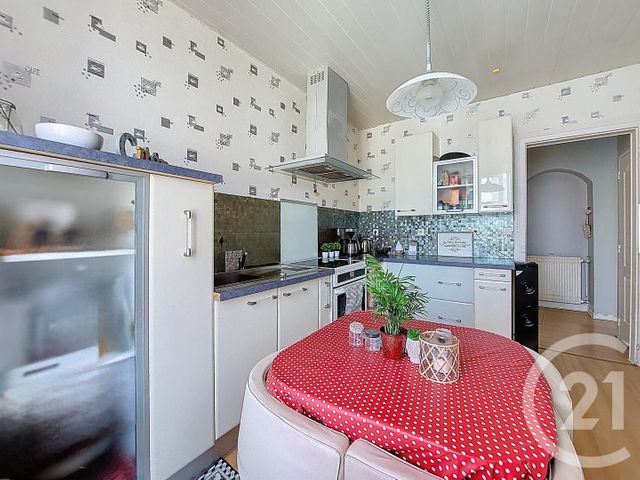 Appartement F3 à vendre - 3 pièces - 76 m2 - Vittel - 88 - LORRAINE