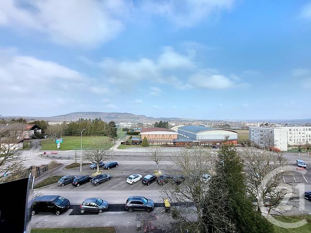 Appartement F4 à vendre - 4 pièces - 75 m2 - Vittel - 88 - LORRAINE