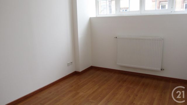 Appartement F4 à vendre - 5 pièces - 99,88 m2 - Mirecourt - 88 - LORRAINE