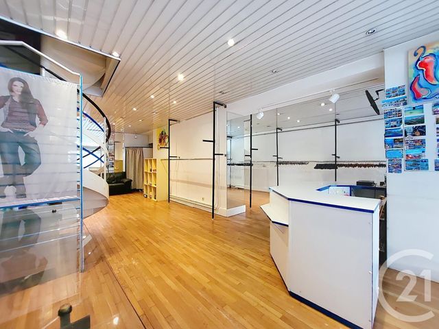 Maison à vendre - 30 pièces - 526,90 m2 - Mirecourt - 88 - LORRAINE