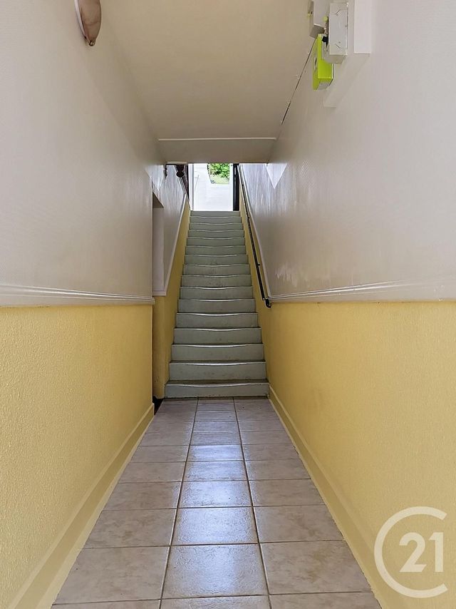 Maison &agrave; vendre - 5 pi&egrave;ces - 114 m2 - Contrexeville - 88 - LORRAINE