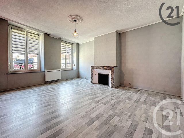 Appartement à vendre - 6 pièces - 146,34 m2 - Mirecourt - 88 - LORRAINE