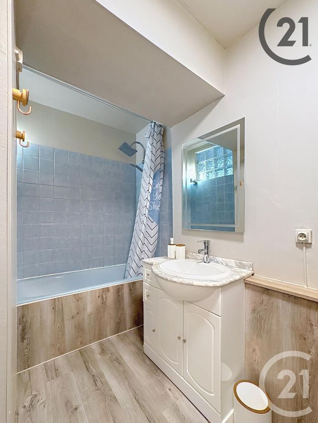 Appartement à vendre - 6 pièces - 146,34 m2 - Mirecourt - 88 - LORRAINE