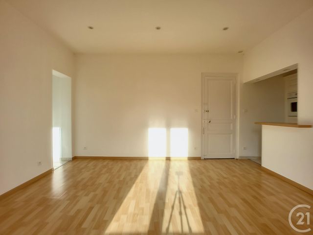 Appartement F1 à louer - 1 pièce - 33,40 m2 - Vittel - 88 - LORRAINE