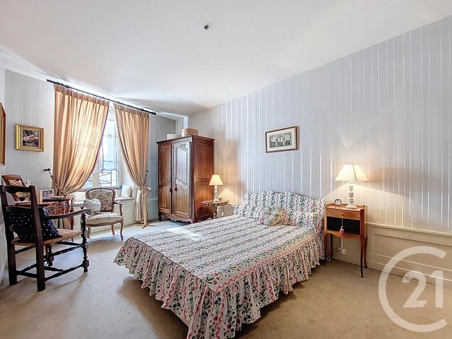 Maison à vendre - 20 pièces - 387 m2 - Mirecourt - 88 - LORRAINE