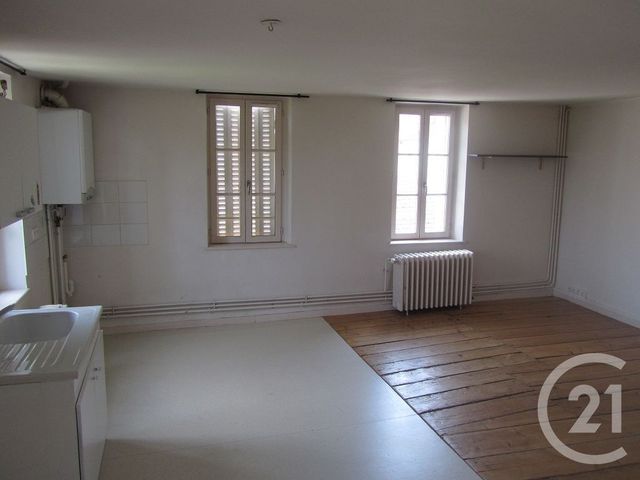 Appartement F5 à louer - 5 pièces - 64 m2 - Mirecourt - 88 - LORRAINE