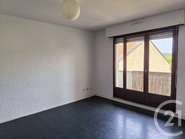 Appartement F2 à louer - 2 pièces - 49,09 m2 - Mirecourt - 88 - LORRAINE