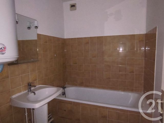 Appartement F2 à louer - 2 pièces - 49,09 m2 - Mirecourt - 88 - LORRAINE