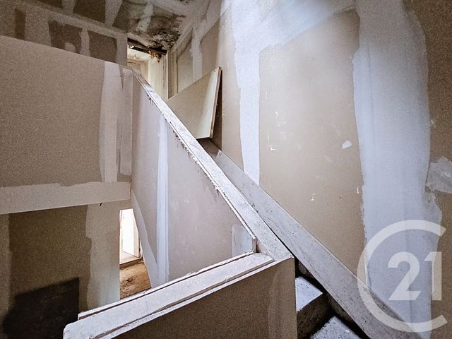 Maison &agrave; vendre - 7 pi&egrave;ces - 180 m2 - Darney - 88 - LORRAINE