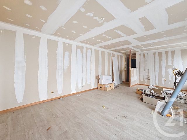 Maison &agrave; vendre - 7 pi&egrave;ces - 180 m2 - Darney - 88 - LORRAINE