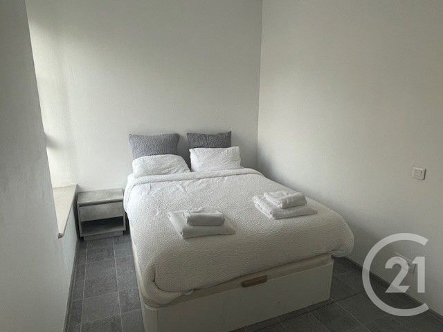 Appartement F2 &agrave; louer - 2 pi&egrave;ces - 28,30 m2 - Vittel - 88 - LORRAINE