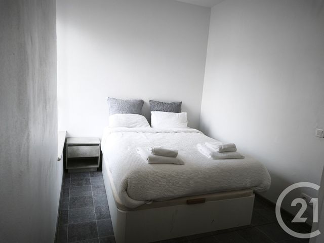 Appartement F2 &agrave; louer - 2 pi&egrave;ces - 28,30 m2 - Vittel - 88 - LORRAINE