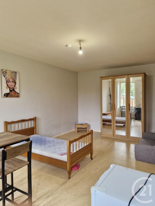 Appartement F1 à louer - 1 pièce - 28 m2 - Mirecourt - 88 - LORRAINE