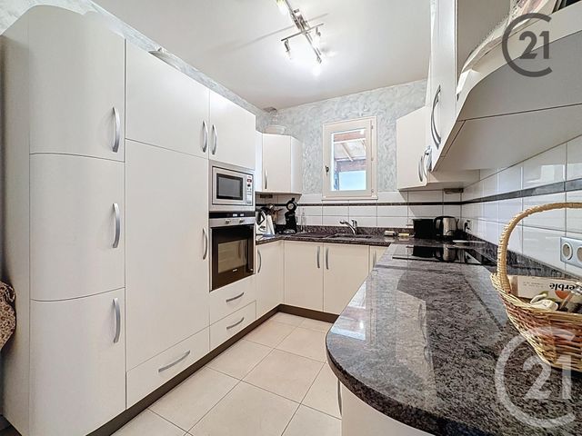 Maison à vendre - 8 pièces - 237 m2 - Vrecourt - 88 - LORRAINE