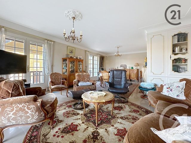 Maison à vendre - 8 pièces - 237 m2 - Vrecourt - 88 - LORRAINE