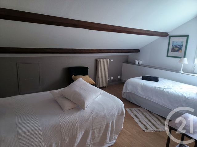 Appartement F5 à louer - 5 pièces - 95 m2 - Vittel - 88 - LORRAINE