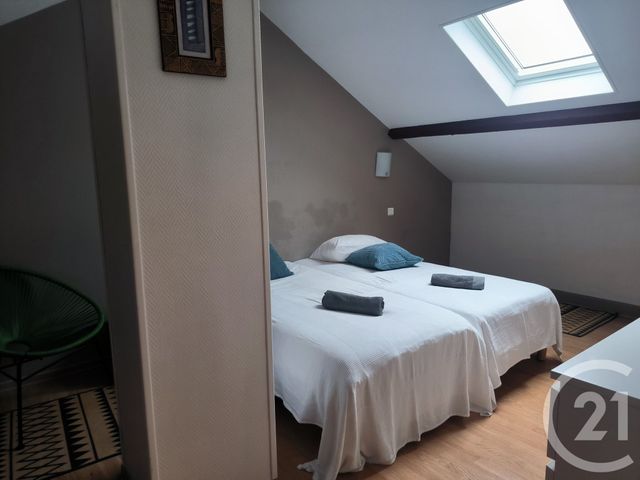 Appartement F5 à louer - 5 pièces - 95 m2 - Vittel - 88 - LORRAINE