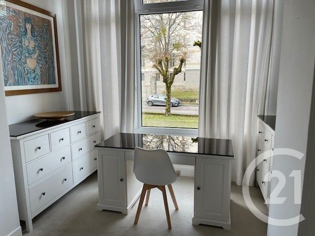 Appartement F2 &agrave; louer - 2 pi&egrave;ces - 51 m2 - Vittel - 88 - LORRAINE