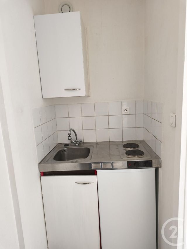 Appartement F1 &agrave; louer - 1 pi&egrave;ce - 19 m2 - Vittel - 88 - LORRAINE