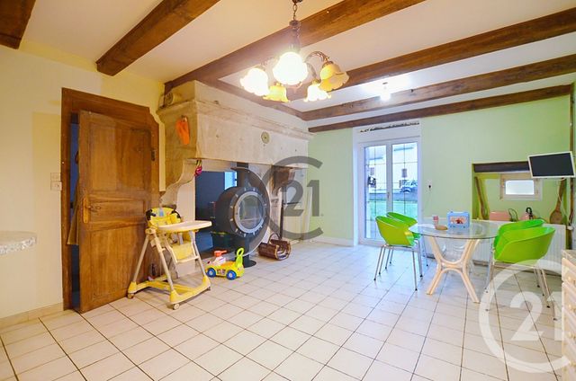 Maison &agrave; vendre - 5 pi&egrave;ces - 125,50 m2 - St Julien - 88 - LORRAINE