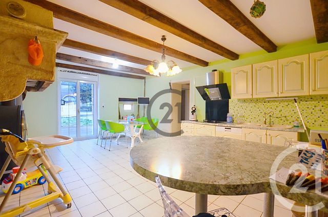 Maison &agrave; vendre - 5 pi&egrave;ces - 125,50 m2 - St Julien - 88 - LORRAINE