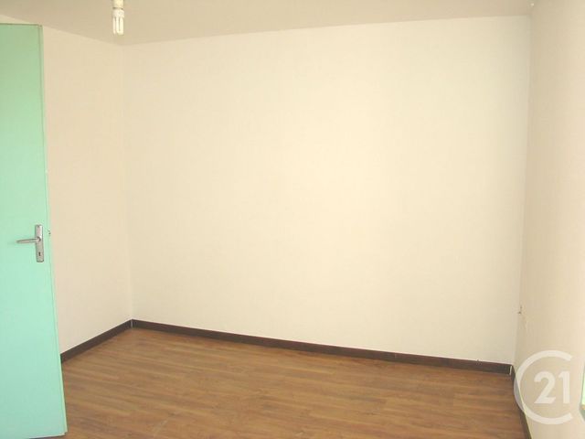 Appartement F2 &agrave; louer - 2 pi&egrave;ces - 37 m2 - Darney - 88 - LORRAINE