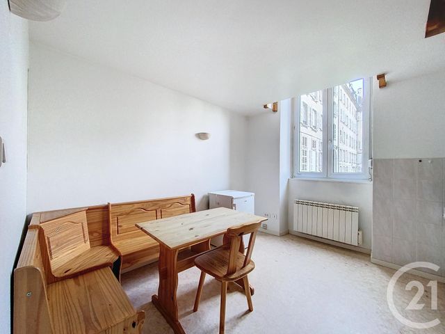 Appartement F1 &agrave; louer - 1 pi&egrave;ce - 23,60 m2 - Vittel - 88 - LORRAINE