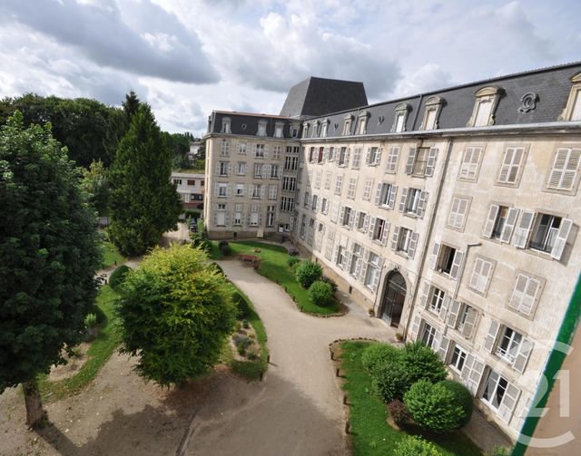 Appartement F2 &agrave; louer - 2 pi&egrave;ces - 39 m2 - Vittel - 88 - LORRAINE