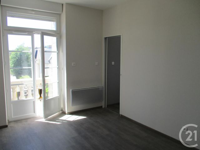 Appartement F2 &agrave; louer - 2 pi&egrave;ces - 39 m2 - Vittel - 88 - LORRAINE