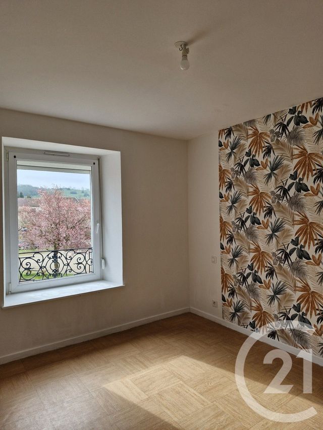 Appartement F3 &agrave; louer - 3 pi&egrave;ces - 76 m2 - Aouze - 88 - LORRAINE