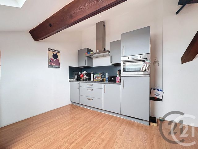 Appartement Duplex &agrave; vendre - 3 pi&egrave;ces - 47,86 m2 - Vittel - 88 - LORRAINE