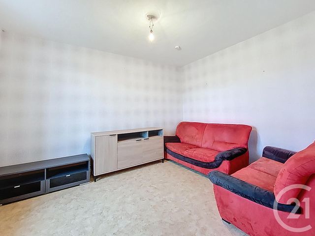 Appartement F3 &agrave; vendre - 3 pi&egrave;ces - 46 m2 - Mirecourt - 88 - LORRAINE