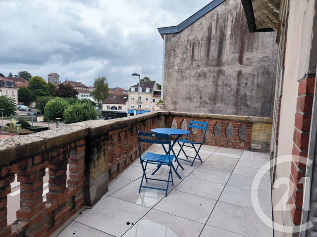 Appartement F2 &agrave; louer - 2 pi&egrave;ces - 41,87 m2 - Vittel - 88 - LORRAINE