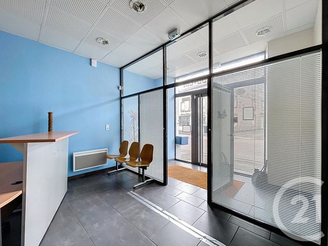 Appartement Local &agrave; louer - 3 pi&egrave;ces - 160 m2 - Vittel - 88 - LORRAINE