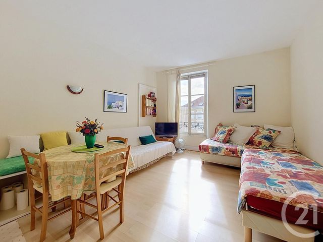 Appartement Studio &agrave; vendre - 3 pi&egrave;ces - 26,70 m2 - Vittel - 88 - LORRAINE