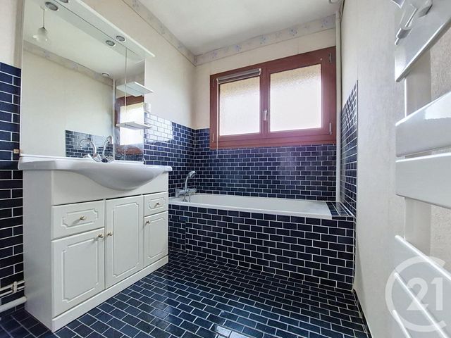 Maison &agrave; vendre - 4 pi&egrave;ces - 95 m2 - Vittel - 88 - LORRAINE