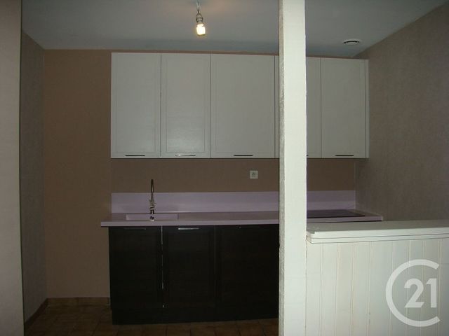 Appartement F3 &agrave; louer - 3 pi&egrave;ces - 90 m2 - Chatenois - 88 - LORRAINE