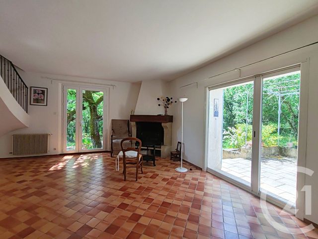 Maison &agrave; vendre - 8 pi&egrave;ces - 244,24 m2 - St Michel L Observatoire - 04 - PROVENCE-ALPES-COTE-D-AZUR