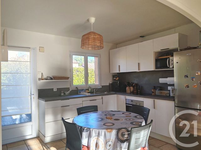 Maison &agrave; vendre - 5 pi&egrave;ces - 100,71 m2 - Forcalquier - 04 - PROVENCE-ALPES-COTE-D-AZUR